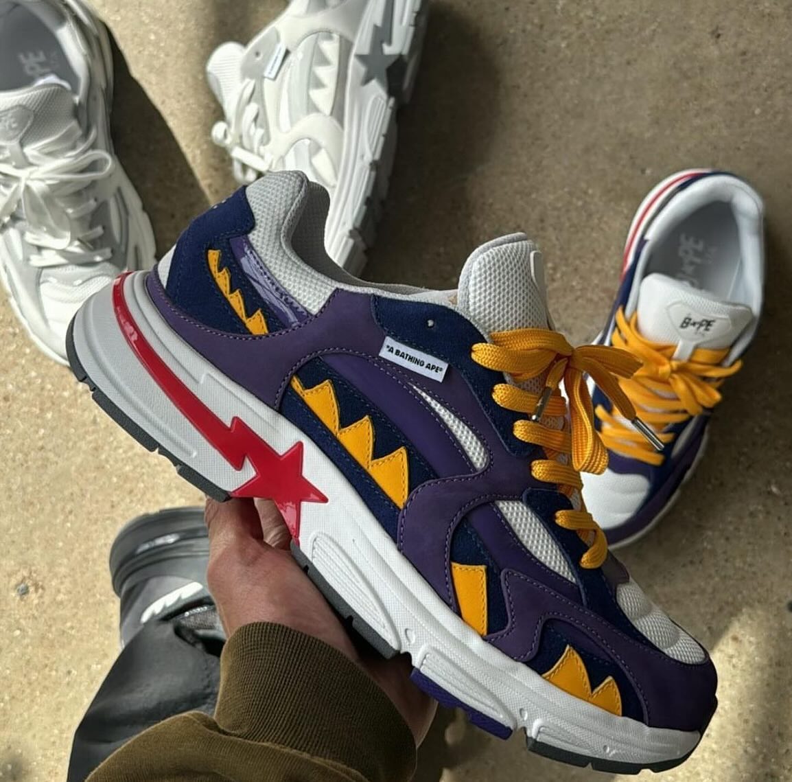 SHARK STA,BAPE®  BAPE® 新鞋型太凶了！从没见过的「鲨鱼齿」设计！