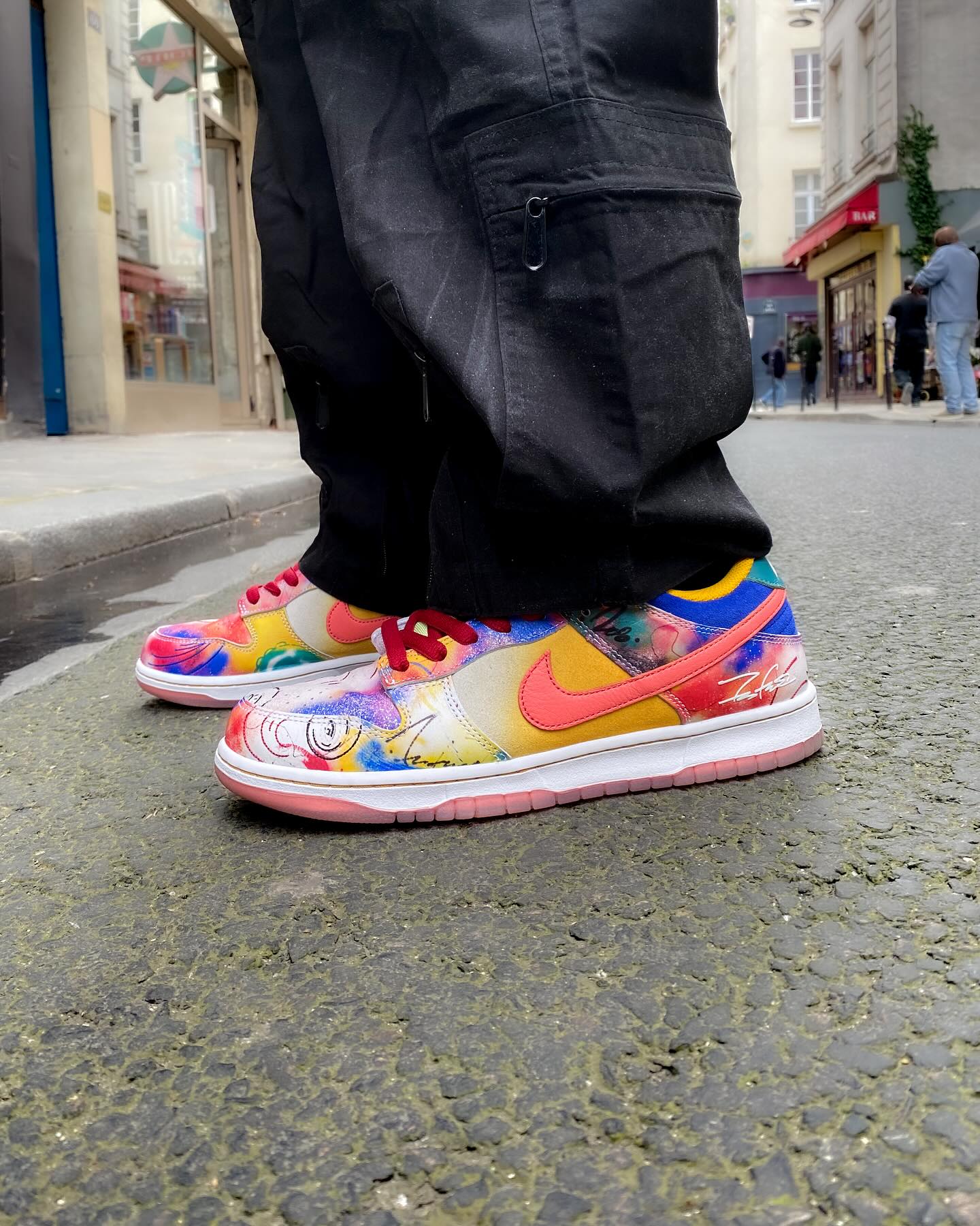 SB Dunk Low,Nike,Futura Labora  涂鸦大师上脚 Nike 联名！亲友限定果然帅啊！