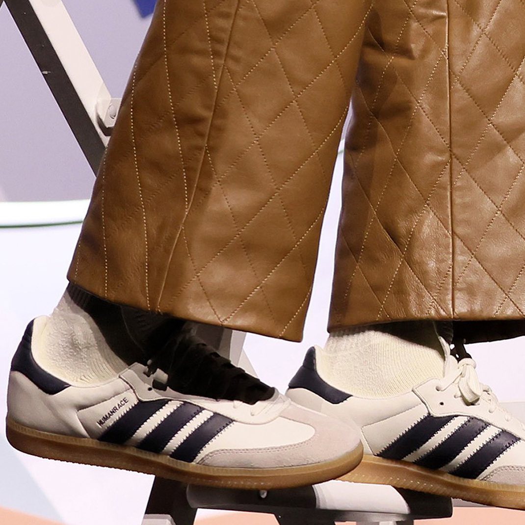 Pharrell,adidas,Humanrace,Samb  真就「调色盘」？菲董联名 Samba 套装集体亮相！