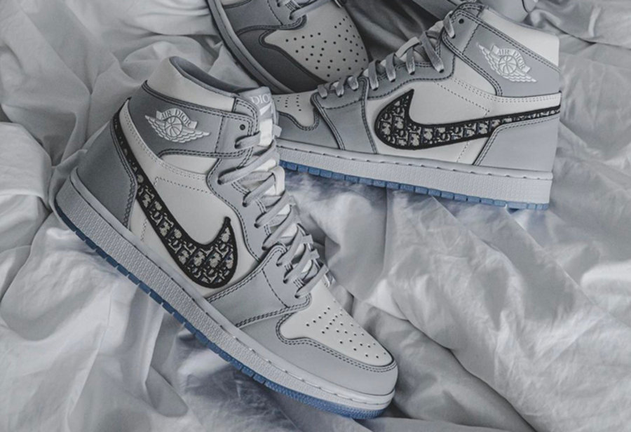 Jordan Brand,包,MONOGRAM  超人气北卡配色！「老花 Jordan」够奢吗？