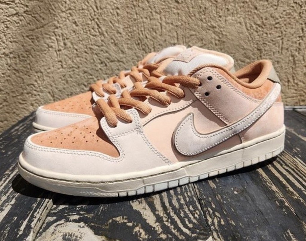 Nike,SB Dunk Low,Trocadéro Gar  「巴黎 Dunk SB」即将登场！颜值你打几分？