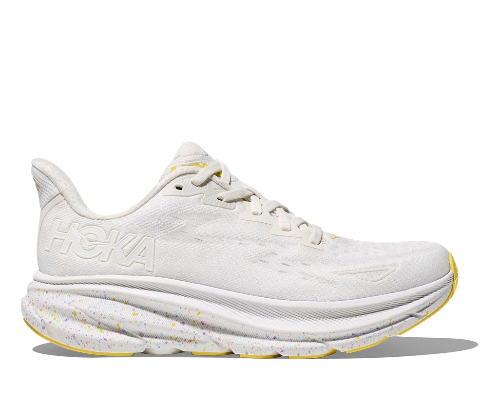 HOKA ONE ONE,CLIFTON 9,SKYWARD  都是新配色！HOKA 三款经典跑鞋集中发布！