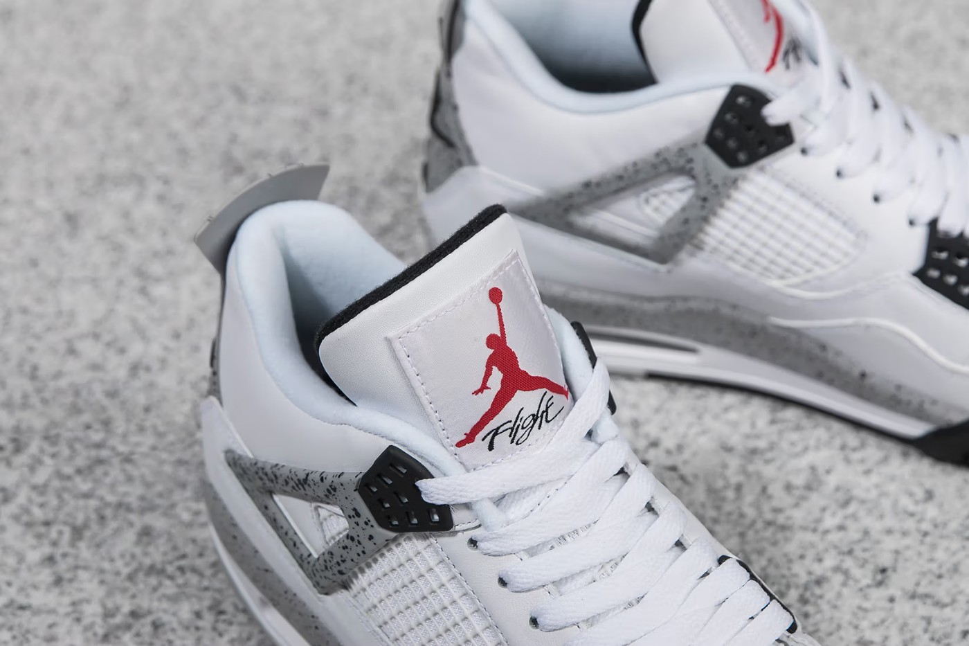 Air Jordan 4 OG,AJ4,White Ceme  苦等 8 年！白水泥 AJ4 明年回归，日期有了！