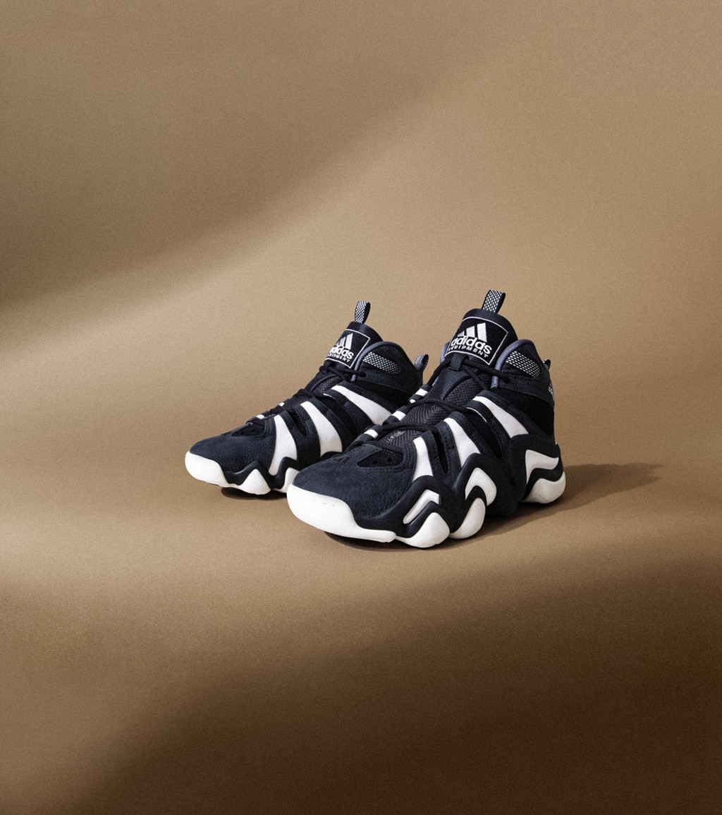 adidas,Crazy 8 Low,IH2825  时隔 27 年！这双「科比战靴」才出低帮版本…