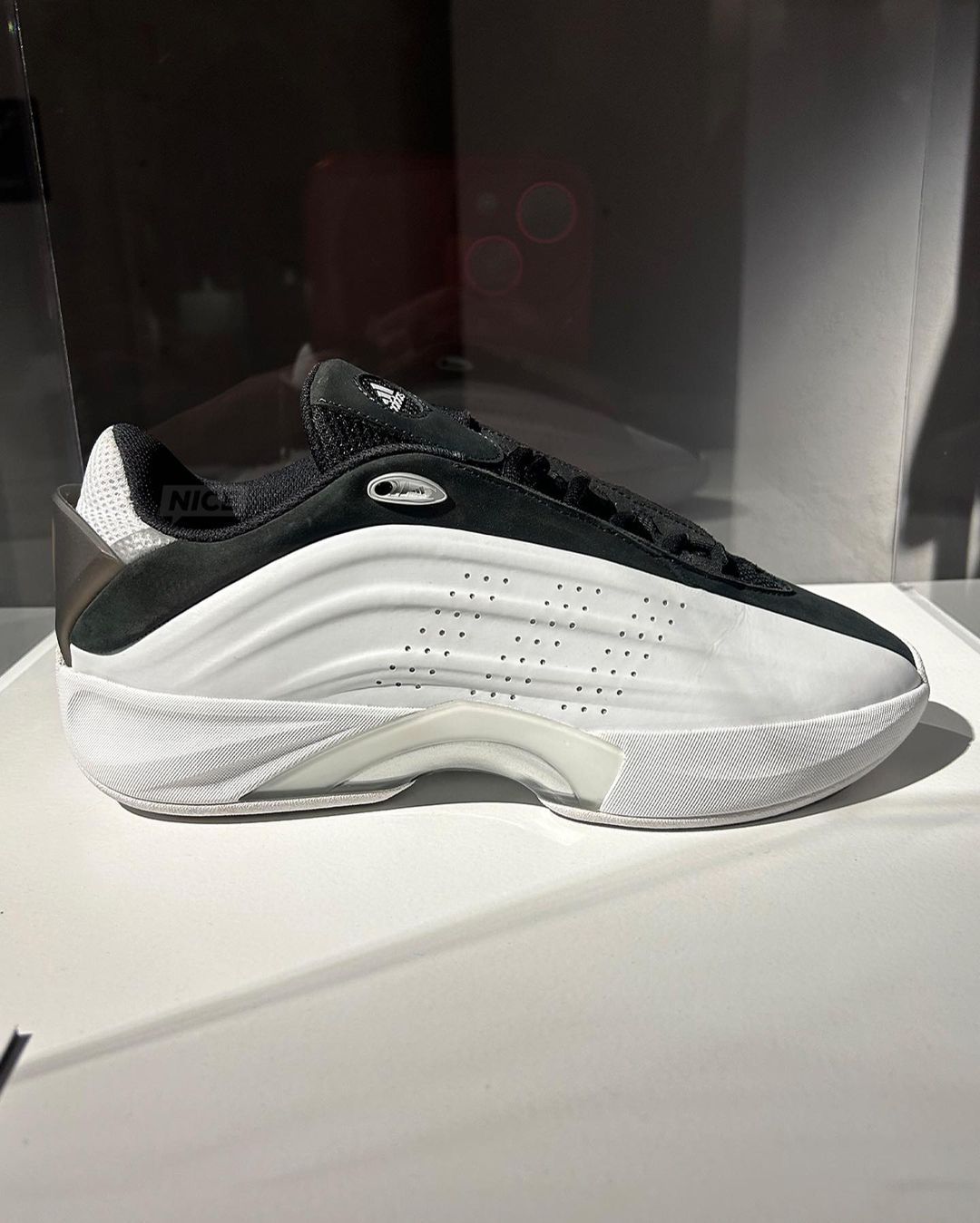 adidas,Nova IIInfinity,Crazy I  官宣！苦等小一年的「阿迪神秘新鞋」总算来了！日期确定！