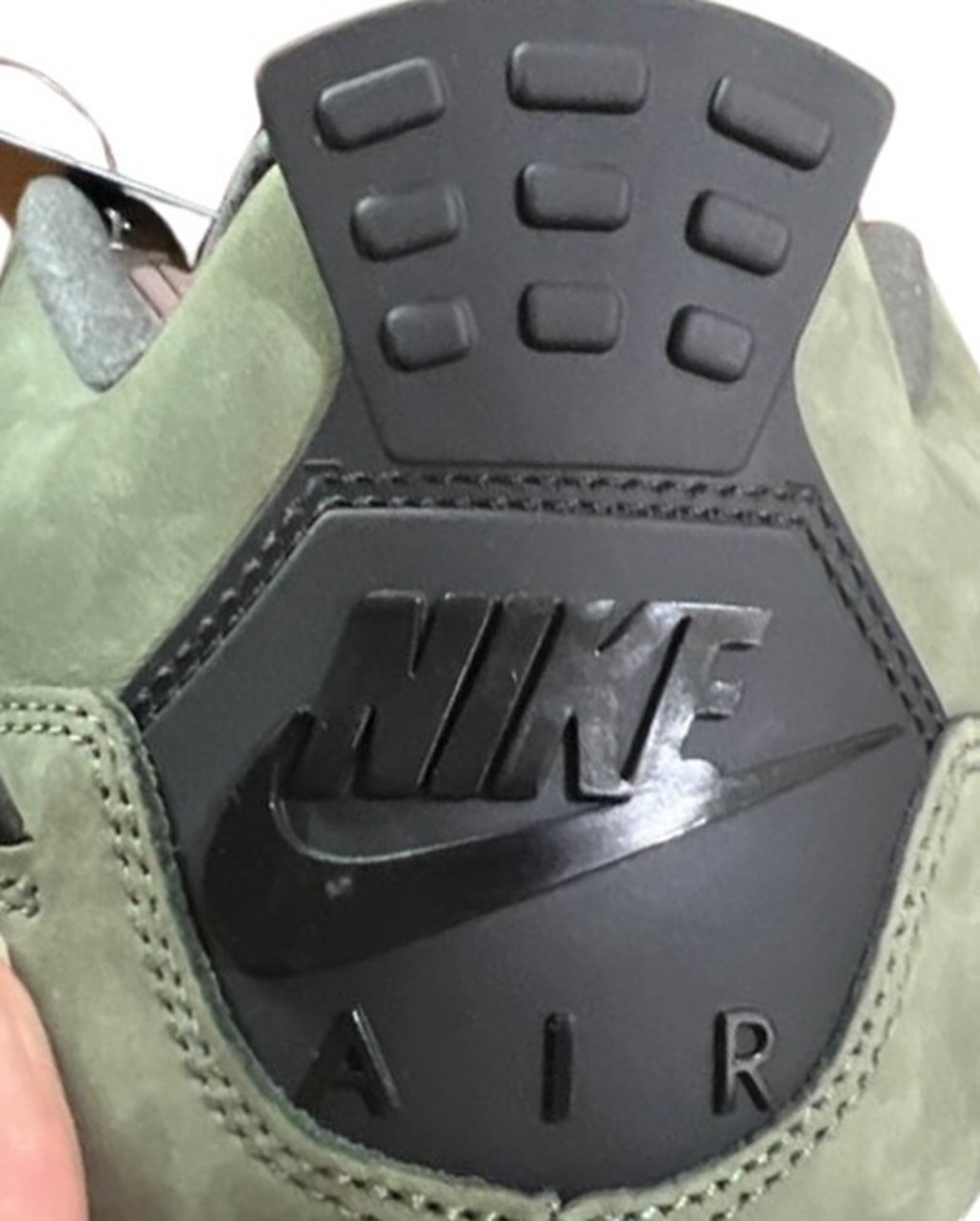 UNDEFEATED,Air Jordan 4,IB1519  锁定六月！UNDFTD x AJ4 最新实物来了！
