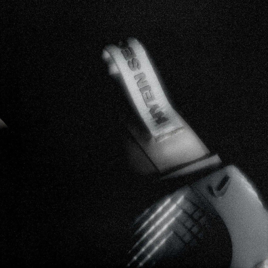 Hyein Seo,Nike,Ava Rover,HQ286  上来就是联名！Nike 超帅「新鞋型」官宣！