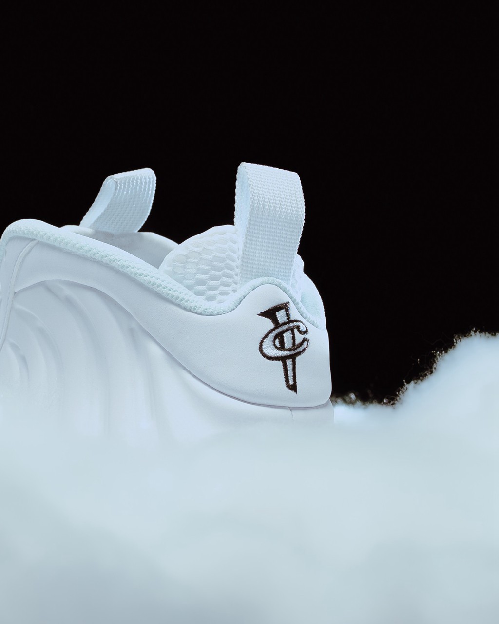 Nike,Air Foamposite One,Triple  本月重头戏！新版「纯白喷」日期更新！