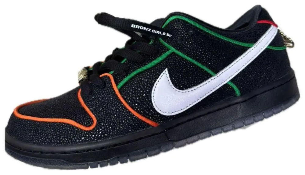 Bronx Girls Skate,Nike,SB Dunk  Nike Dunk SB 最新联名曝光！实物够酷的！