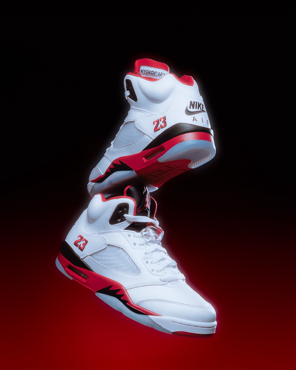 Air Jordan 5 Fire Red,Black To  元年设计回归！白红 AJ5 发售日期记好了！