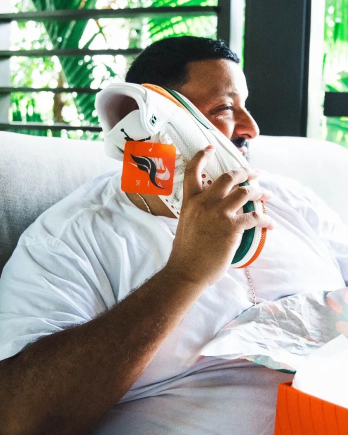 SoleFly,Air Jordan 3,Miami,IF4  年底重磅联名 +1！SoleFly x AJ3 细节曝光！