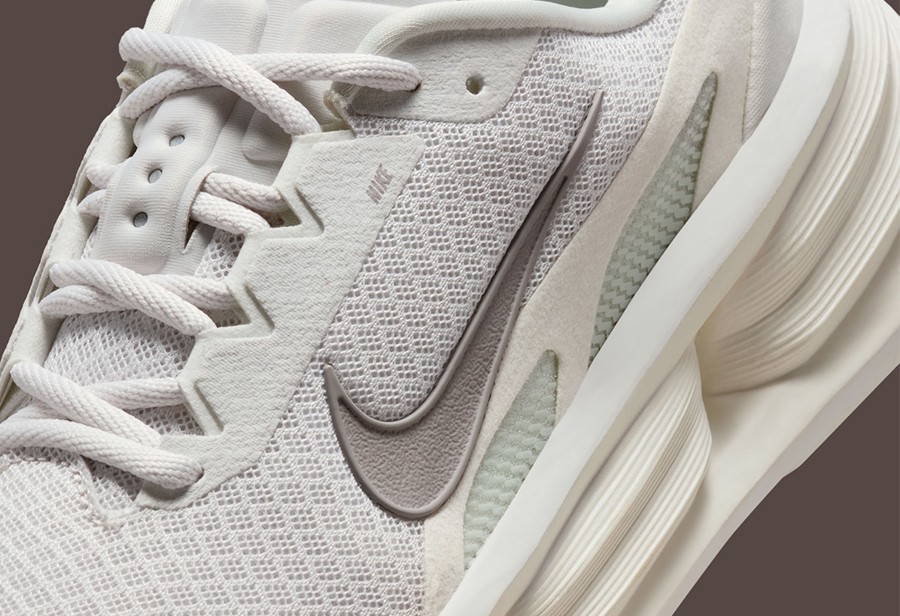 Nike,曝光,全新,厚底,跑鞋,你,觉得,如何,Nike,  Nike 全新「厚底跑鞋」曝光！真好奇脚感如何！
