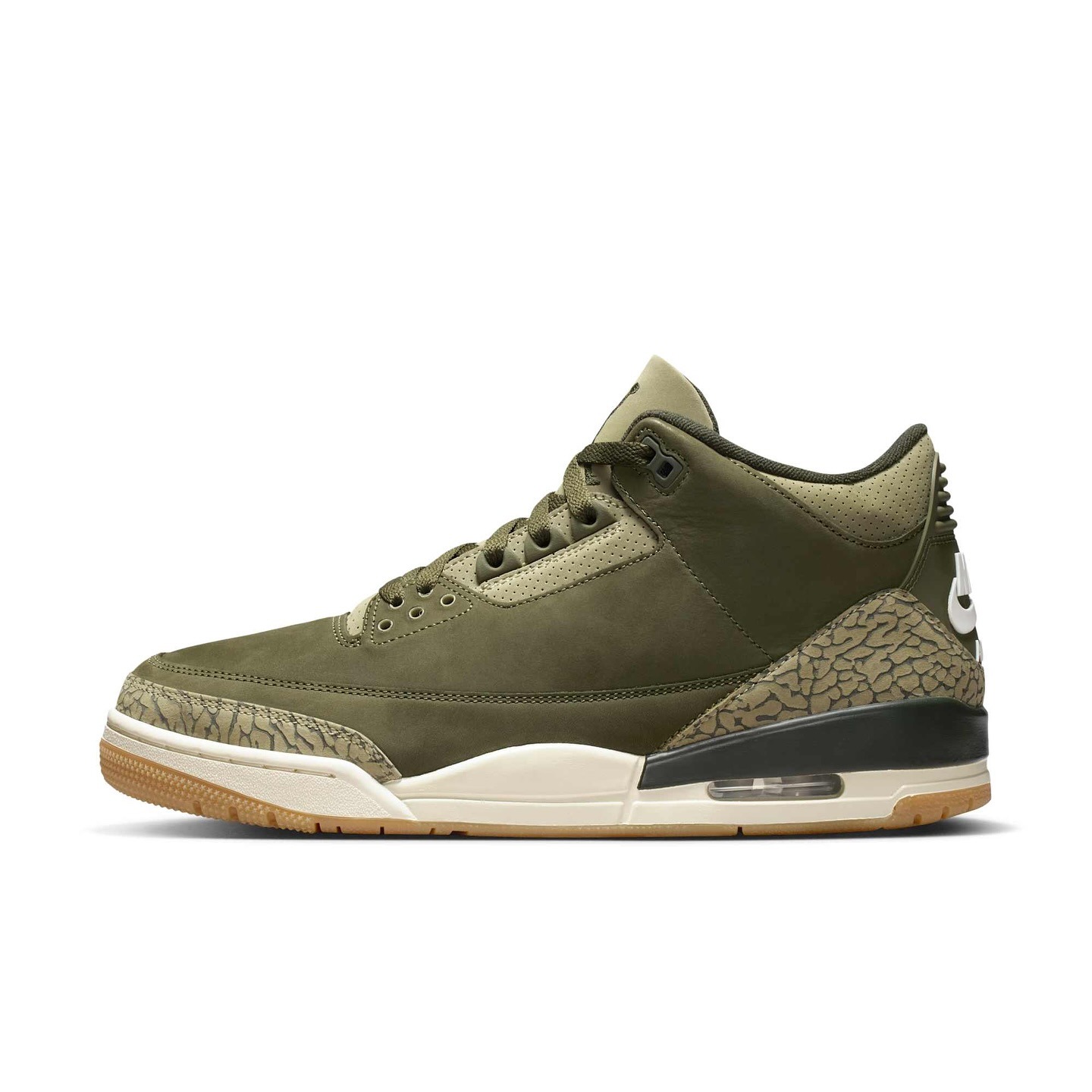 DN3707-202,AJ3,Air Jordan 3  军事风穿搭的新选择！AJ3 新配色本月发售！