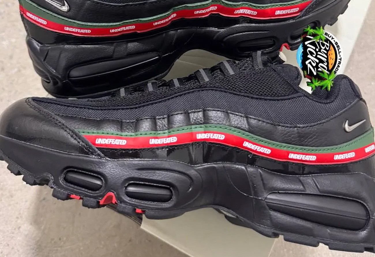 IB4453-001,UNDEFEATED,Air Max  当年超火的那个设计又来了！UNDFTD x Nike 新鞋曝光！