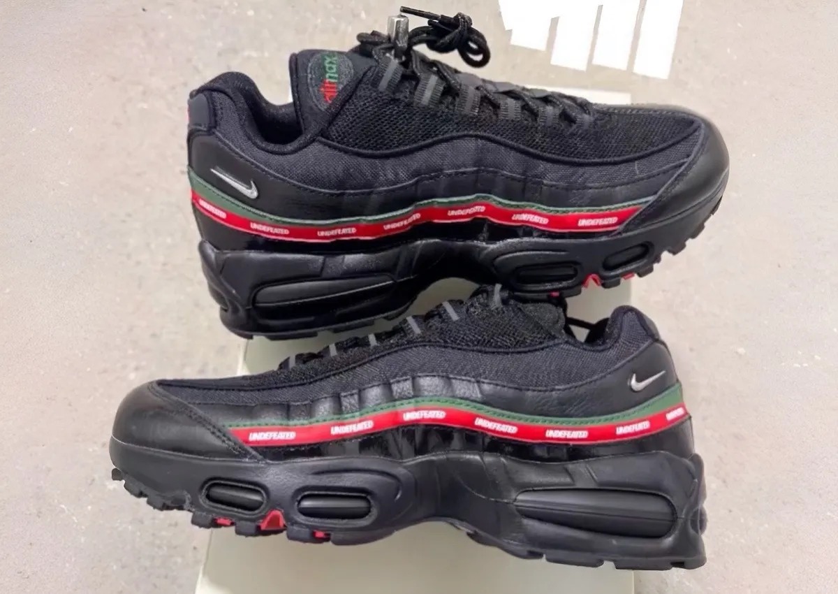 IB4453-001,UNDEFEATED,Air Max  当年超火的那个设计又来了！UNDFTD x Nike 新鞋曝光！