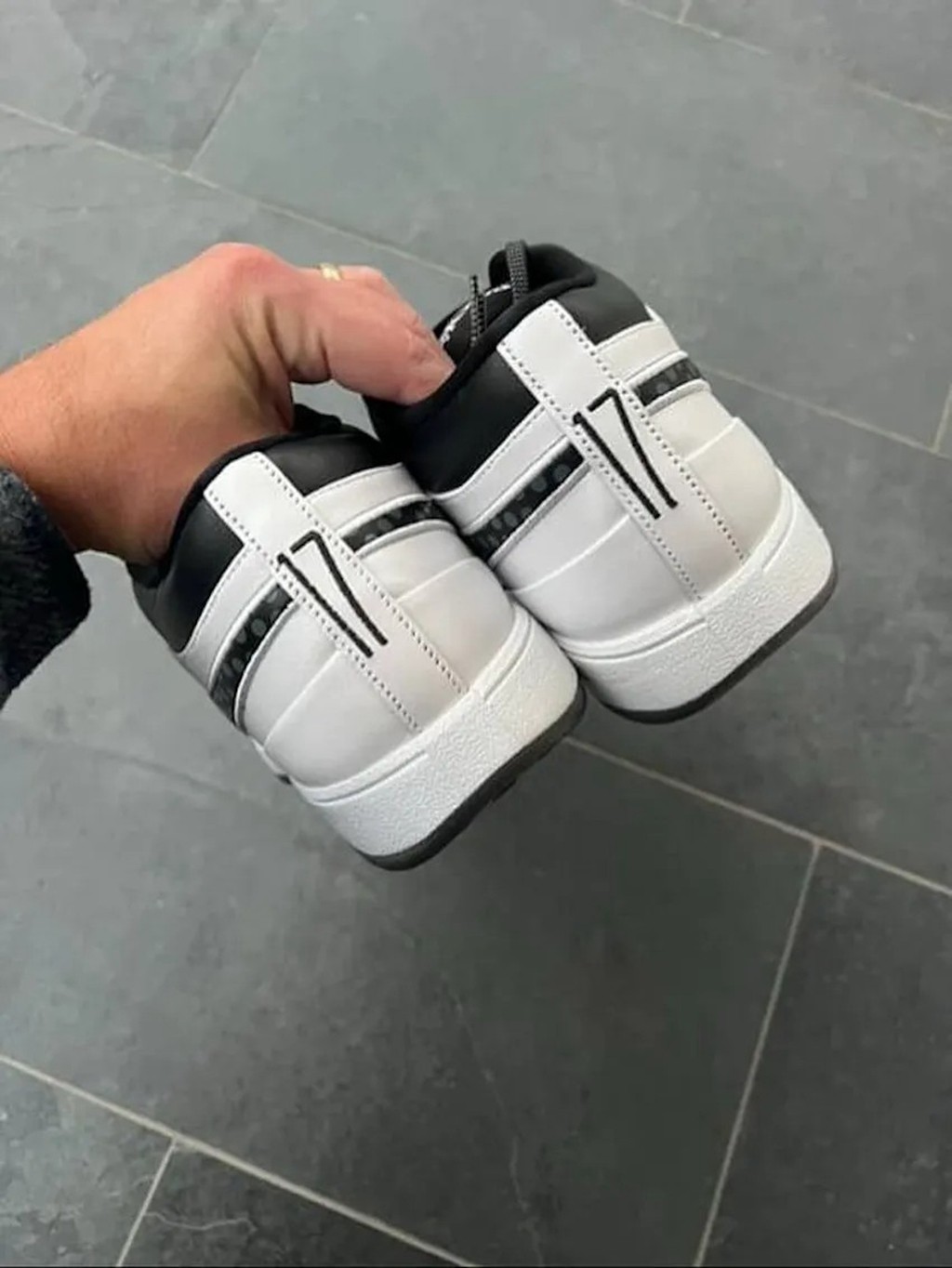 PJ·塔克,布克,Book 1 PE  鞋王塔克又晒新鞋！这双 PE 真没见过！