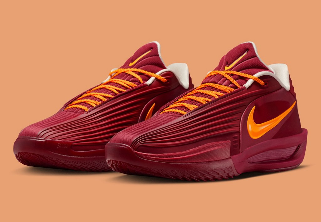 Nike,GT Cut 3 Turbo,Team Crims  神似大学 PE！G.T. Cut 3 Turbo 还有新配色！