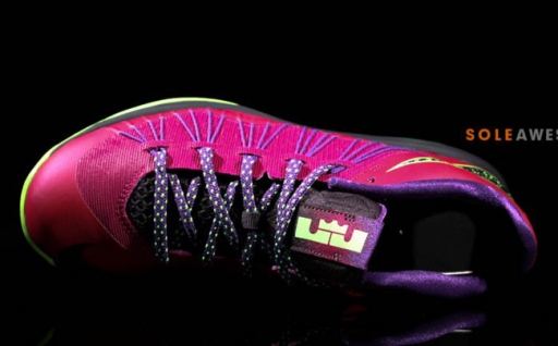 Lebron_X_Low_Pink_Purple_Leon_Green_S_3__77515_1371608985_1280_1280.jpg