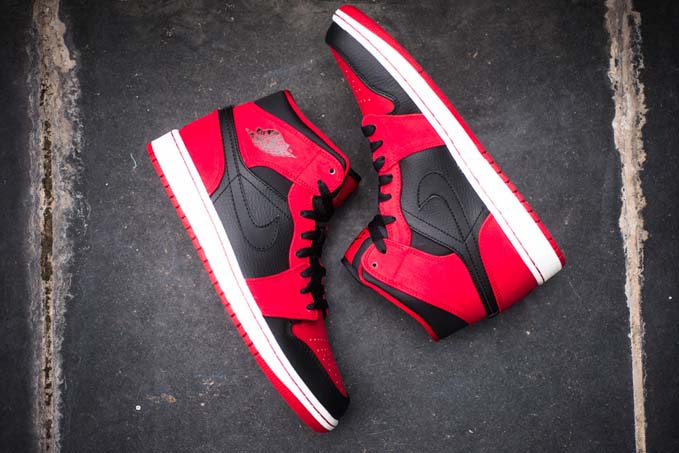 球鞋资讯,球鞋新闻,Nike官  Air Jordan 1 Mid "Bred" 黑红配色即将发售