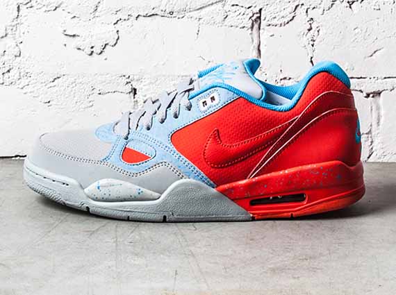 Nike,Flight,’13,Low,淡猩红  Nike Flight ’13 Low 淡猩红/基础灰 实物曝光