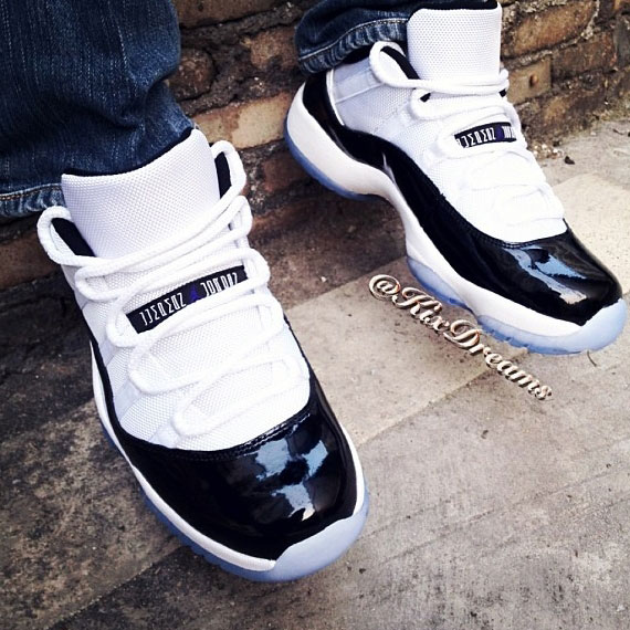 球鞋资讯,球鞋新闻,时尚杂 AJ11 Low Air Jordan 11 Low “Concord” 实物上脚