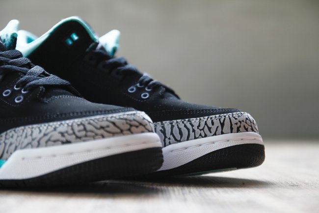 “Tiffany”,加持——Air,J AJ3女款女鞋 Air Jordan 3 GS "Tiffany" 全新图赏