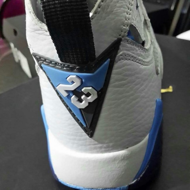 Air,Jordan,7,Remastered,“Fren 304775-107AJ7 Air Jordan 7 Remastered “French Blue” 全新实物图曝光