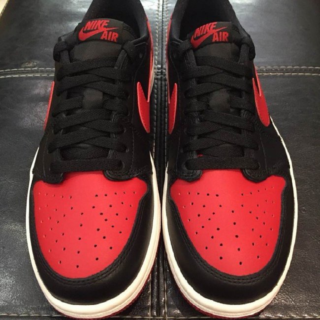 Air,Jordan,1,Retro,Low,OG,黑红  Air Jordan 1 Retro Low OG “Bred” 实物图赏
