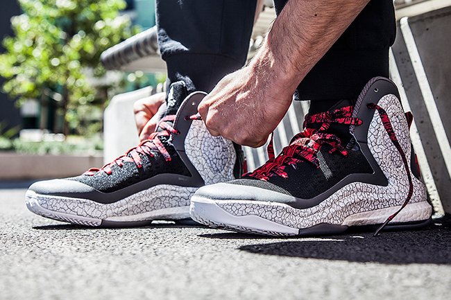 球鞋资讯,球鞋新闻,时尚杂  adidas D Rose 5 Boost “Alternate Away” 上脚欣赏