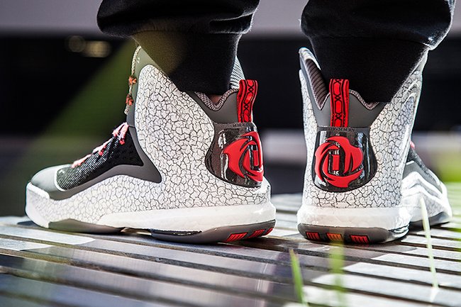 球鞋资讯,球鞋新闻,时尚杂  adidas D Rose 5 Boost “Alternate Away” 上脚欣赏