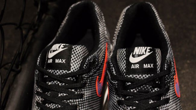 球鞋资讯,球鞋新闻,时尚杂  Nike Sportswear 推出全新 “Dot” 系列鞋款