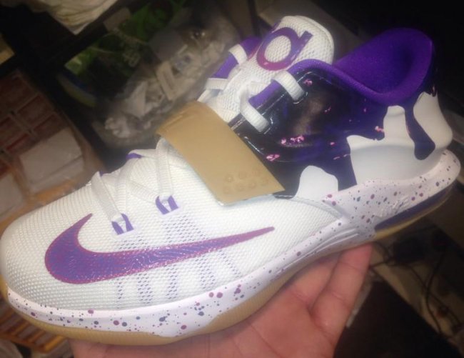 Nike,KD,7,GS,花生酱与果冻  KD7 GS "PBJ" 花生酱与果冻发售信息