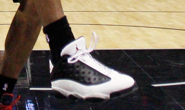 Kawhi,Leonard亲着Air,Jordan,1 AJ13低帮 科怀·伦纳德赛场上脚 Air Jordan 13 Low PE