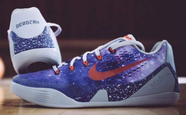 DeMar,DeRozan亲着粉丝定制 科比9代 德罗赞上脚粉丝定制 Kobe 9 EM NIKEiD