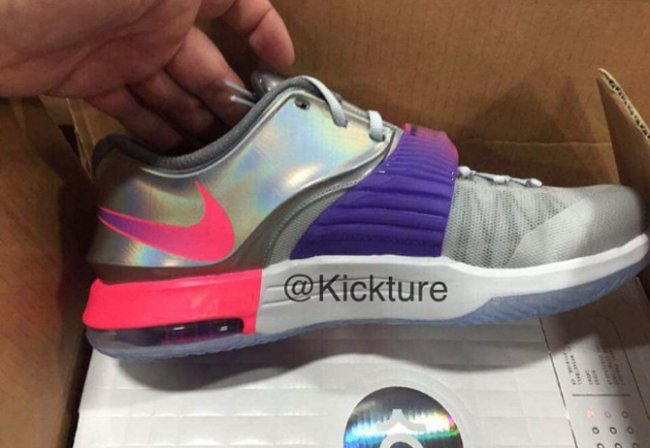 Nike,KD,7,全明星别注,实物曝  KD7 "All Star" 全明星配色实物亮相