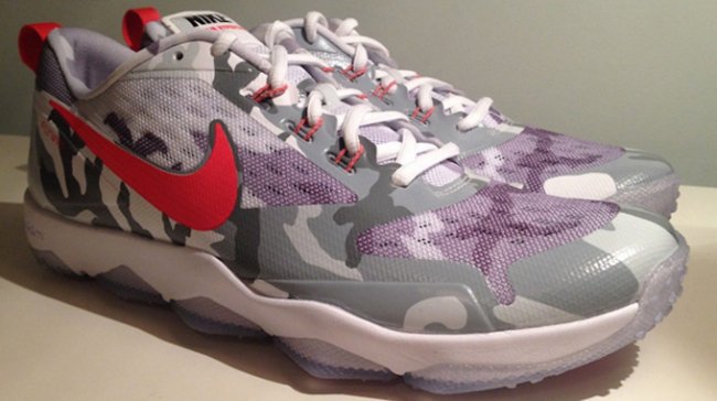 球鞋资讯,球鞋新闻,时尚杂  Nike Zoom Hypercross “Snow Camo” 迷彩色登场
