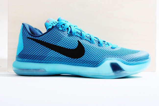 球鞋资讯,球鞋新闻,时尚杂 705317-403科比10代 Kobe 10 “Blue Lagoon” 即将发售