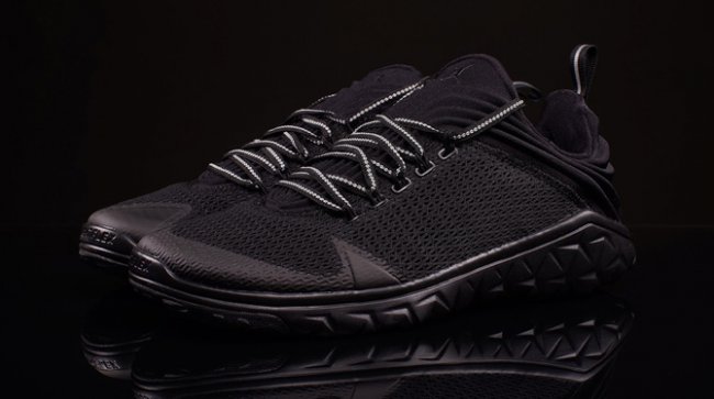 Jordan,Flight,Flex,Trainer,纯黑 654268-005 Jordan Flight Flex Trainer “Blackout” 全黑登场
