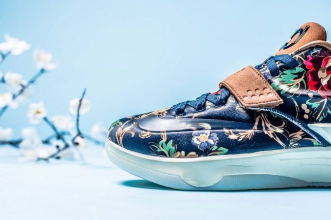 Nike,KD,VII,EXT,花卉,实物新图 726438-400 KD7 EXT "Floral" QS 花卉配色美图欣赏