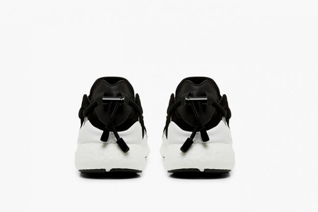 球鞋资讯,球鞋新闻,时尚杂  adidas Y-3 Toggle Boost 全新产品亮相