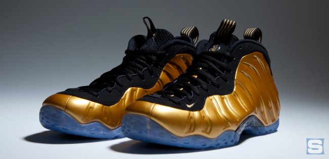 Nike,Air,Foamposite,One,金属金 314996-700 Nike Air Foamposite One 金喷高清图赏