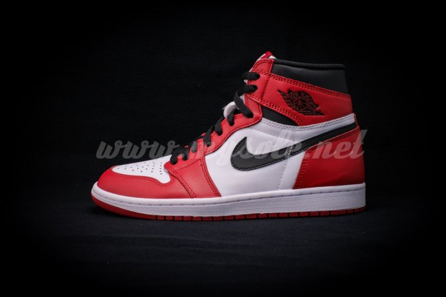 Air,Jordan,1,Retro,High,OG,201 555088-101AJ1白黑红 Air Jordan 1 High OG "Chicago" 公牛配色高清图赏