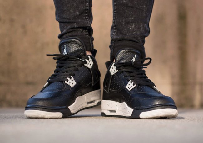 球鞋资讯,球鞋新闻,时尚杂 AJ4奥利奥 Air Jordan 4 "Oreo" GS 女款上脚实拍