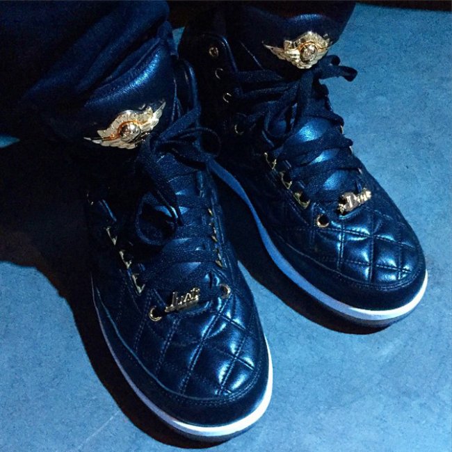 Don,C亲穿曝光黑金色Just AJ2 Don C 曝光 Just Don x Air Jordan 2 黑金配色