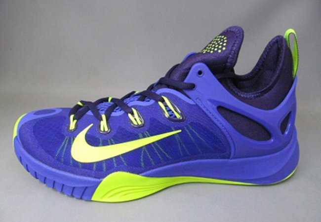 球鞋资讯,球鞋新闻,时尚杂  Nike Zoom Hyperrev 2015 新色亮相