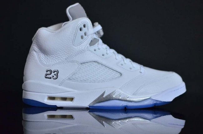 Air,Jordan,5,Retro,白银,即将上 136027-130AJ5 Air Jordan 5 “Metallic Silver” 白银配色全新图赏