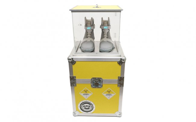 天价Nike,Mag套装现身eBay  拍卖版 Nike Air Mag 套装以天价现身 eBay