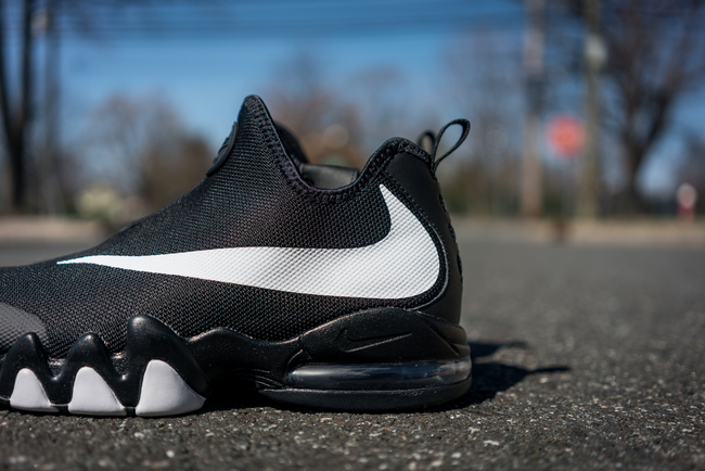 Big Swoosh,Nike  Nike Big Swoosh 黑白配色首发登场