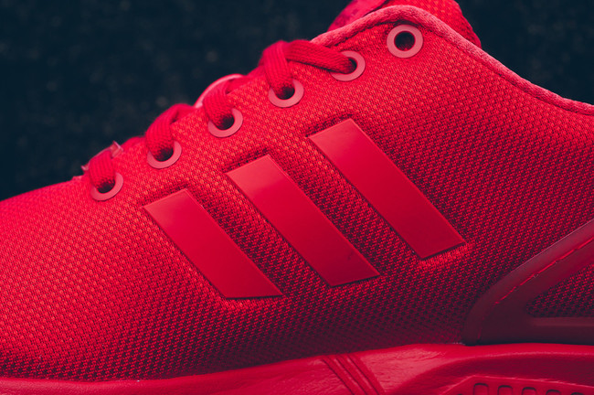 ZX Flux,adidas  红透半边天的 adidas ZX Flux “Triple Red”