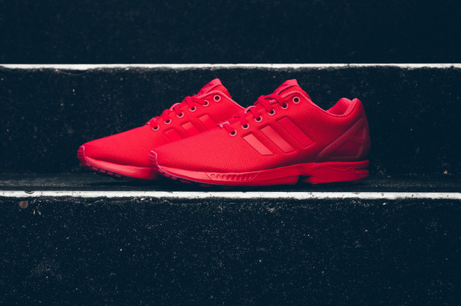 ZX Flux,adidas  红透半边天的 adidas ZX Flux “Triple Red”